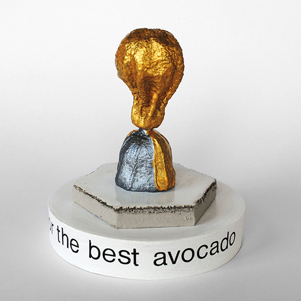 trophy_for_the_best_avocado_2012_12x6cm